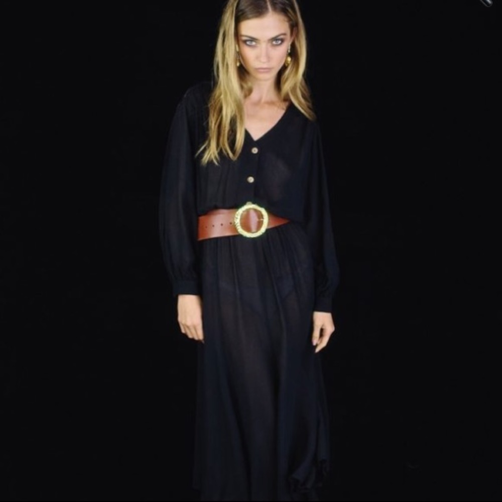 SOLD Lenni the Label Hook Dress - Picture 1 of 6